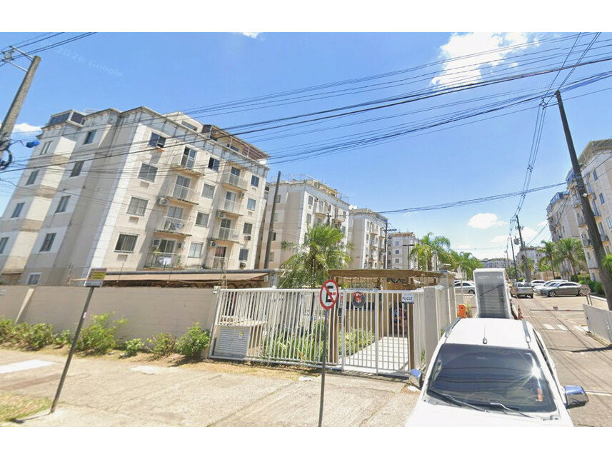 Apartamento em Leilão com 93m² Úteis