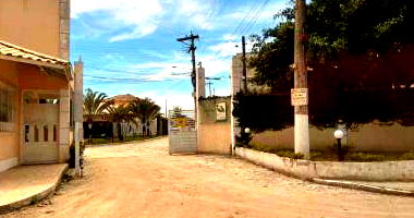 Casa com 79m² construída, 3 quartos, 2 banheiros, vaga e ocupada