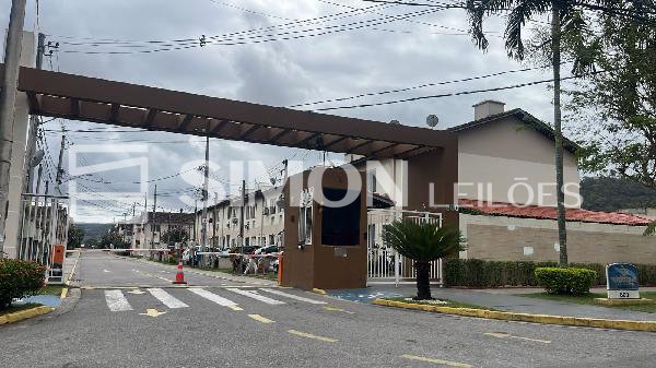 Apartamento 2 quartos, 2 banheiros, 48m² - Guaratiba/RJ