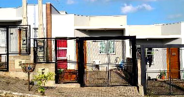 Casa com 2 Quartos e 1 Vaga em Portão - RS