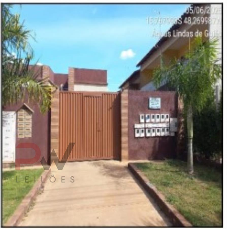 Apartamento com 2 quartos em Águas Lindas de Goiás