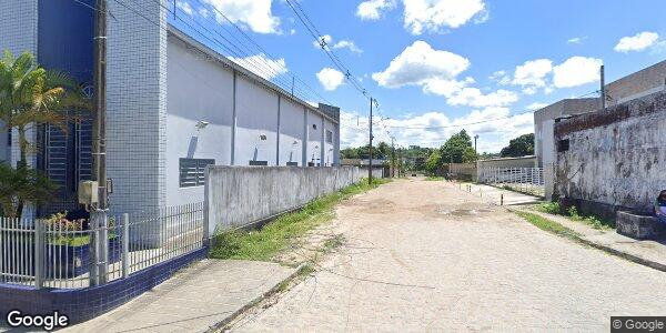 Apartamento com 2 quartos, varanda e 1 vaga de garagem