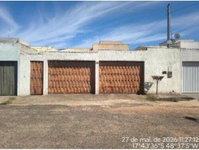 Casa com 3 quartos e 90m² em Caldas Novas