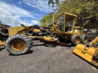 Motoniveladora Caterpillar 120H Amarela Diesel 2002