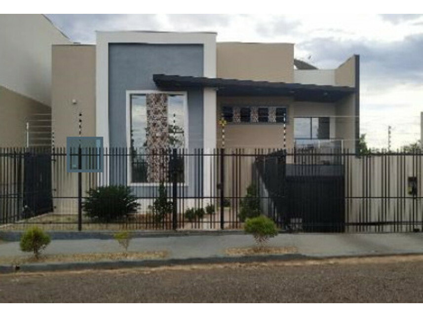 Sobrado com 3 quartos, 219,73m² construídos