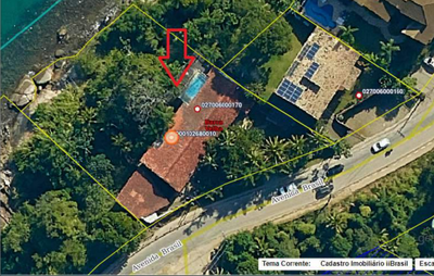 Casa com 316,76m² construídos em terreno de 2.079,31m²