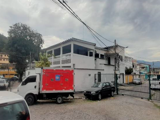 Casa em Bangu com 179m² de área construída