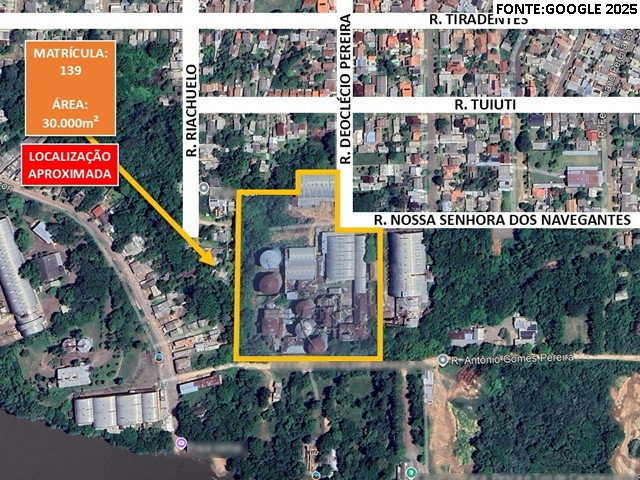 Terreno com Edificações e 30.000m² em Vila Carvalho