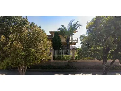 Casa em Esteio com 349,57m²