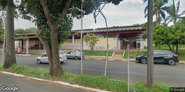 Casa com 2 quartos, 1 banheiro e 2 vagas - 397,04m²