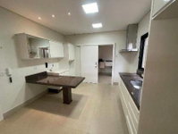 Casa com 343m² em Marília - Ocupada