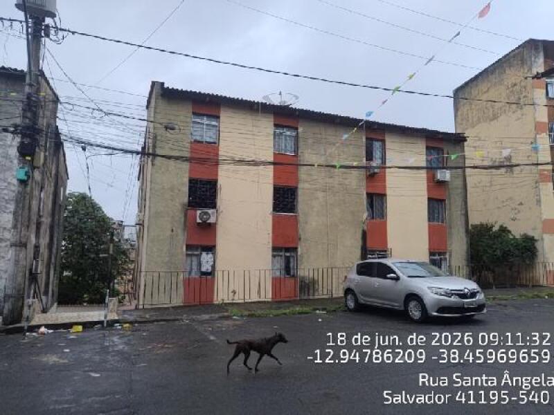 Apartamento com 2 Quartos e 51m² em Salvador