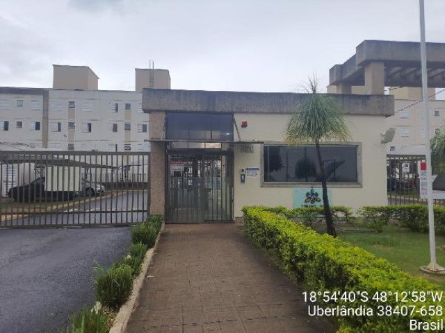 Apartamento com 2 quartos, 1 banheiro, 1 vaga de garagem e 56,86 m²