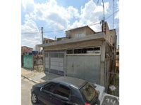 Casa ocupada com 2 dormitórios em terreno de 119 m²
