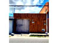 Casa com 2 Quartos e 2 Banheiros em Paracuru/CE
