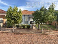 Casa com 70m² de área construída em Três de Maio/RS