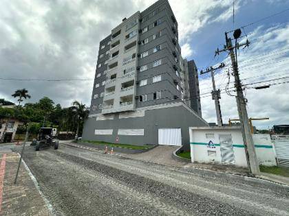 Apartamento com 2 quartos, 1 banheiro e 94m² construídos, ocupado