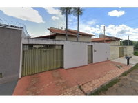 Casa com 3 quartos, 2 banheiros e 209,72m² construídos
