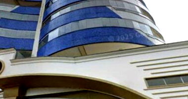 Apartamento com 4 suítes e 3 vagas, desocupado