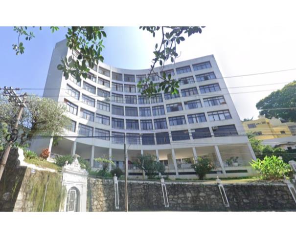 Apartamento 302 com 132m² no Alto da Boa Vista - RJ