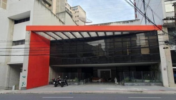 Ex-Agência Imponente com 1.026m² em Vitória - ES