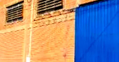 Prédio Comercial em Leilão com 202m² de Área Construída