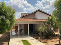 Casa Ocupada com 168m² em Terreno de 1904m²