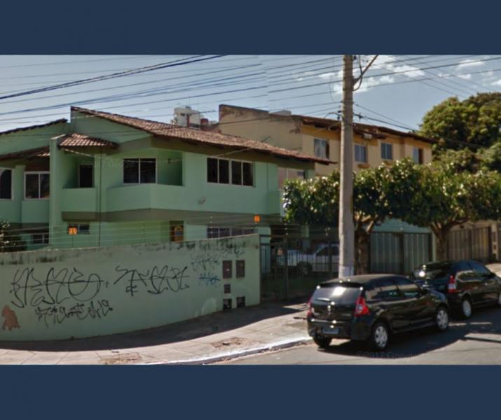 Sobrado 4 Quartos, 296 m², 2 Vagas e 2 Suítes