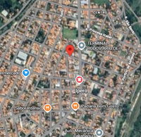 Terreno de esquina com 480m², ideal para uso residencial ou comercial