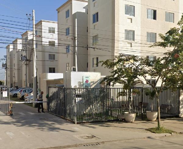 Apartamento com 2 quartos em Santa Cruz, Rio de Janeiro