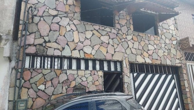 Casa 208 m² com 3 quartos em Camaçari - BA