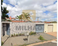 Terreno de 250m² em loteamento planejado