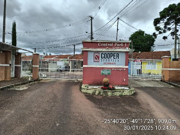 Casa 2 quartos, 1 banheiro, 1 vaga, 38,6m² construída, desocupada