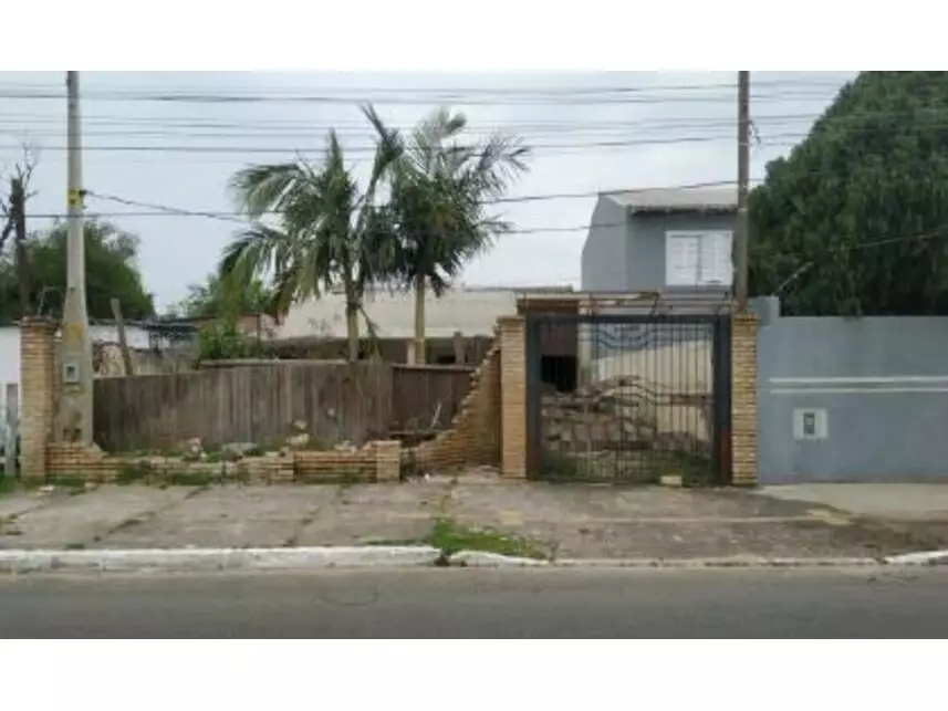 Casa em leilão com 159,60m² em Canoas/RS
