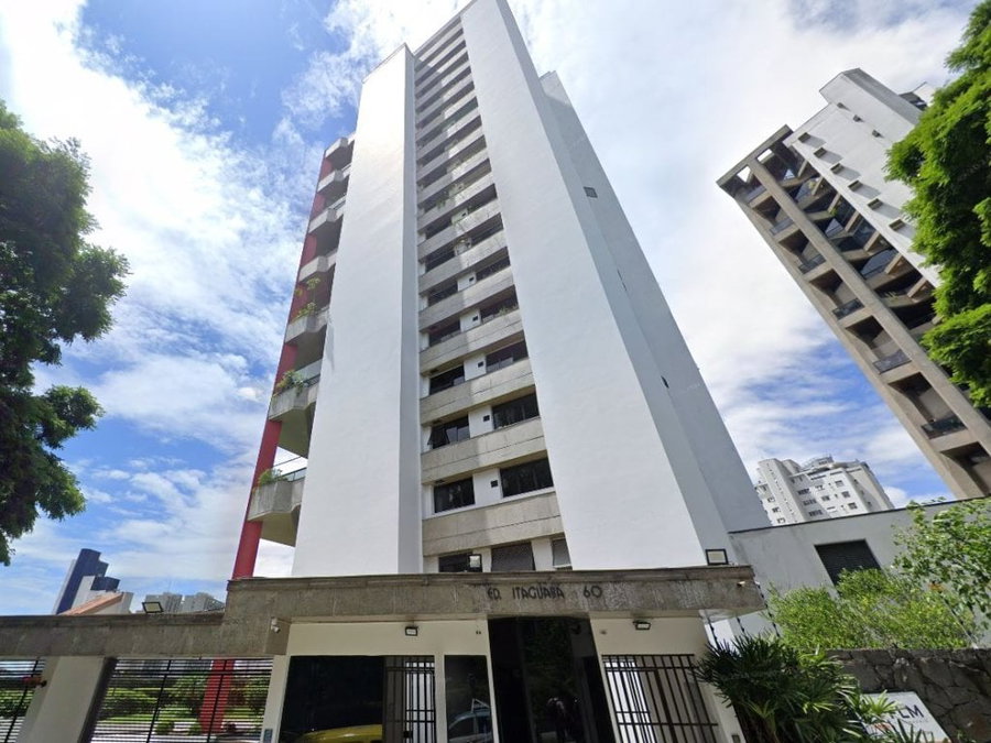 Apartamento com 337 m² e 5 vagas no Morumbi