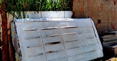 Edificação 30m² em terreno de 400m², desocupado