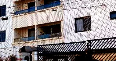 Apartamento com 3 quartos, 3 banheiros e 2 vagas, 303m² construídos, ocupado