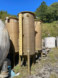 Tanque Misturador de 2.000 Litros em Fibra