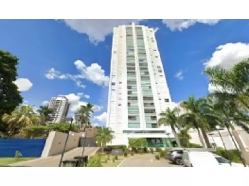 Apartamento Duplex em Leilão com 3 Vagas