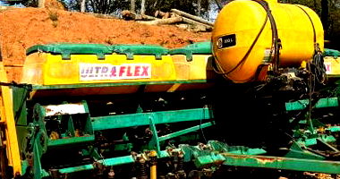 Plantadeira 12 Linhas Tatu Ultraflex Ano 2014