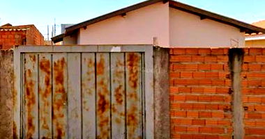 Casa com 2 quartos e 1 banheiro em Jaboticabal/SP
