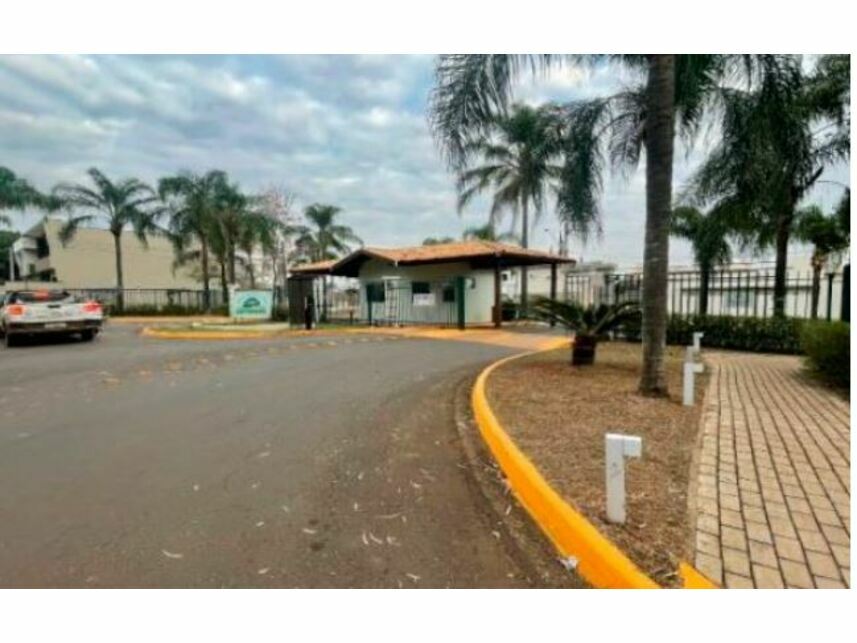 Casa no Condomínio San Marino com 300m² de terreno