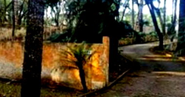 Casa no Condomínio Recanto I com 3.124m² e 422m² construídos