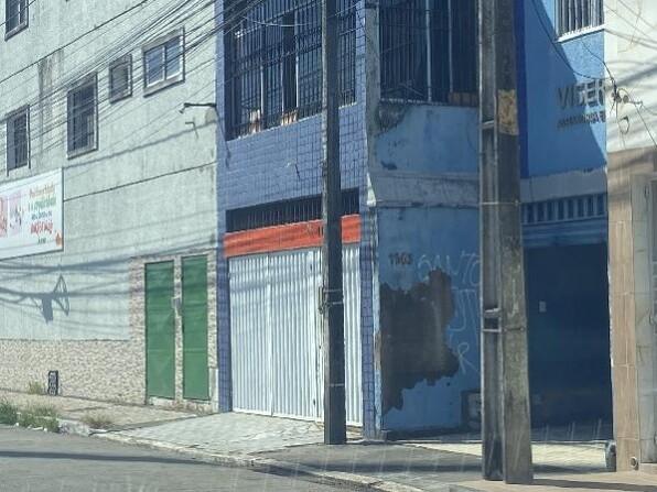 Casa em Fortaleza com 2 vagas de garagem