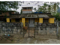 Casa térrea com 1 quarto, 1 banheiro e terreno de 405m²