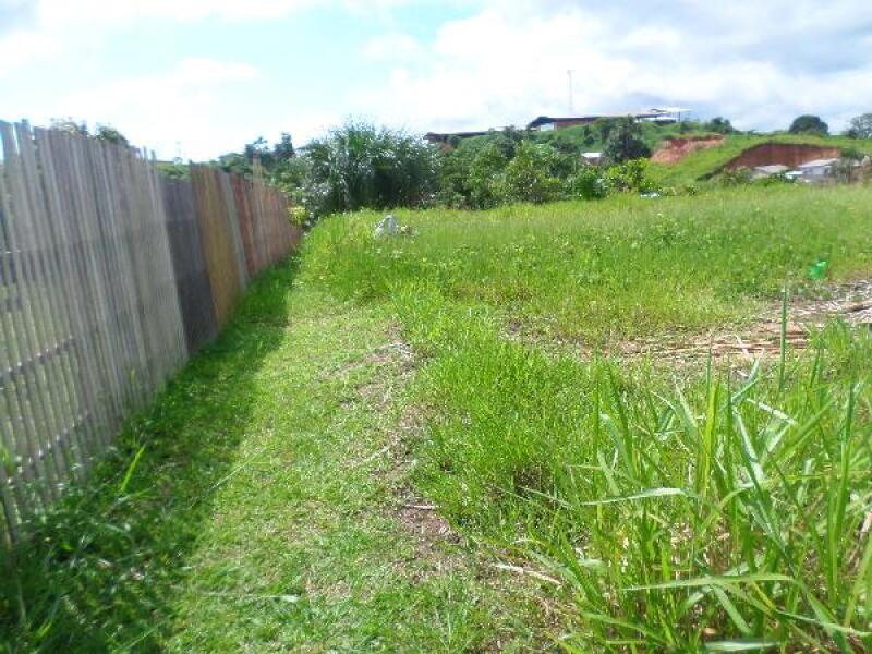 Terreno de 600 m² em Cruzeiro do Sul
