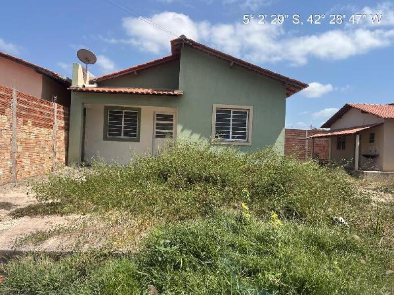 Casa com 2 quartos em Altos/PI