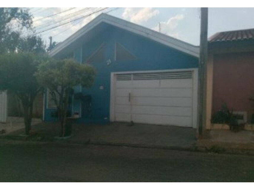 Casa com 3 quartos, 2 banheiros e 154,20m² construídos
