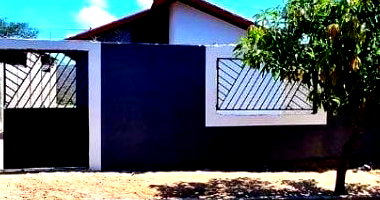 Casa com 2 quartos e 1 banheiro, 38 m², ocupada