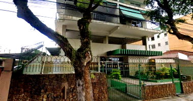 33,33% de Apartamento com 2 vagas e fração de terreno